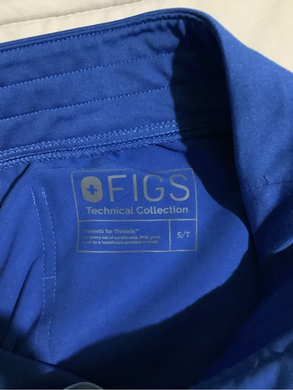 Figs Scrub Royal Blue HW Zamora Joggers Small Tall - Picture 3 of 3